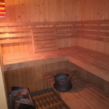 Хотел синия хан