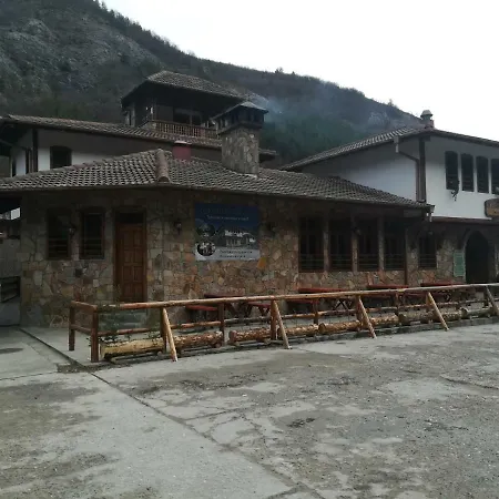Hotel Siniya Han
